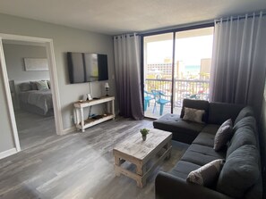 تلفزيون ذكي، كُتُب