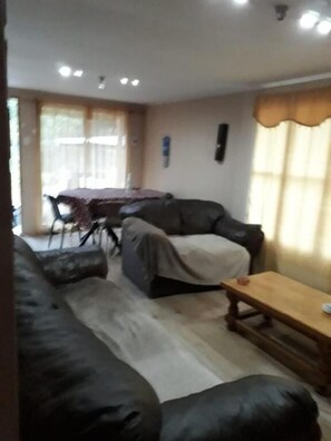 Family Cabin | Living room - Cabañas en la naturaleza del Río Elqui (Vicuña)