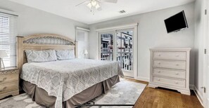 2 bedrooms, iron/ironing board, free WiFi, bed sheets - Beautiful New Spacious Townhome w/ Pool, Steps to Beach/Boardwalk, 3 Levels (Seaside Heights)