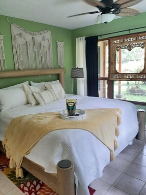 5 bedrooms, desk, iron/ironing board, travel cot - Experience Pahoa in style - Spacious 5-Bedroom Vacation Home, Entire 1st floor (Pahoa)