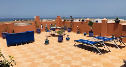 Zakar Apartments