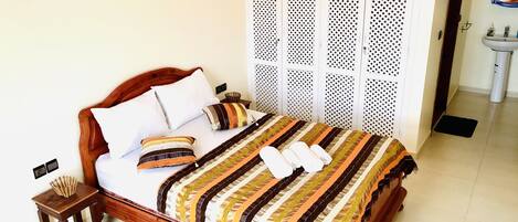 2 dormitoris, planxa i posts de planxar i wifi gratuïta