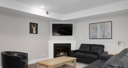 Beautiful & Modern 1-Bedroom Apartment in the Heart of Ellicottville!