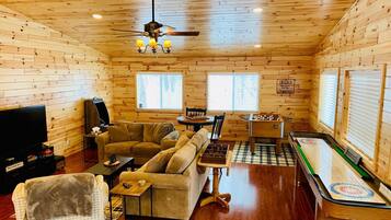 Smart TV, DVD player, videoteca