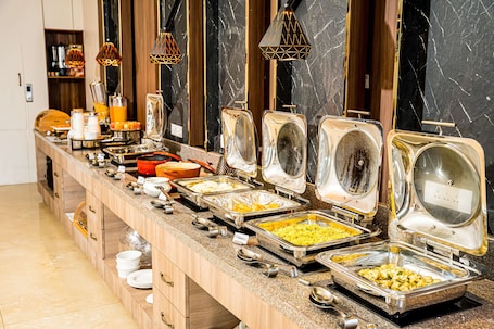 Desayuno completo incluido todos los días