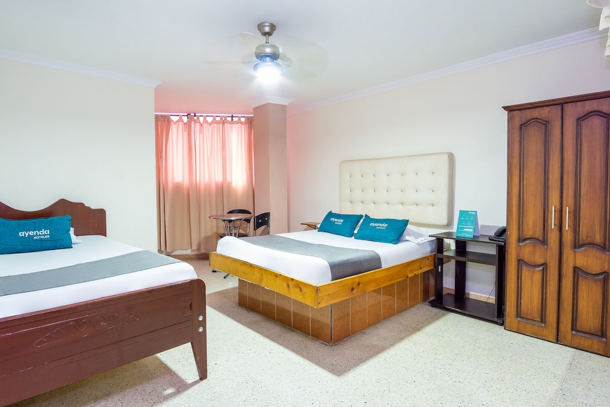 Economy Triple Room | Hypo-allergenic bedding, free WiFi, bed sheets
