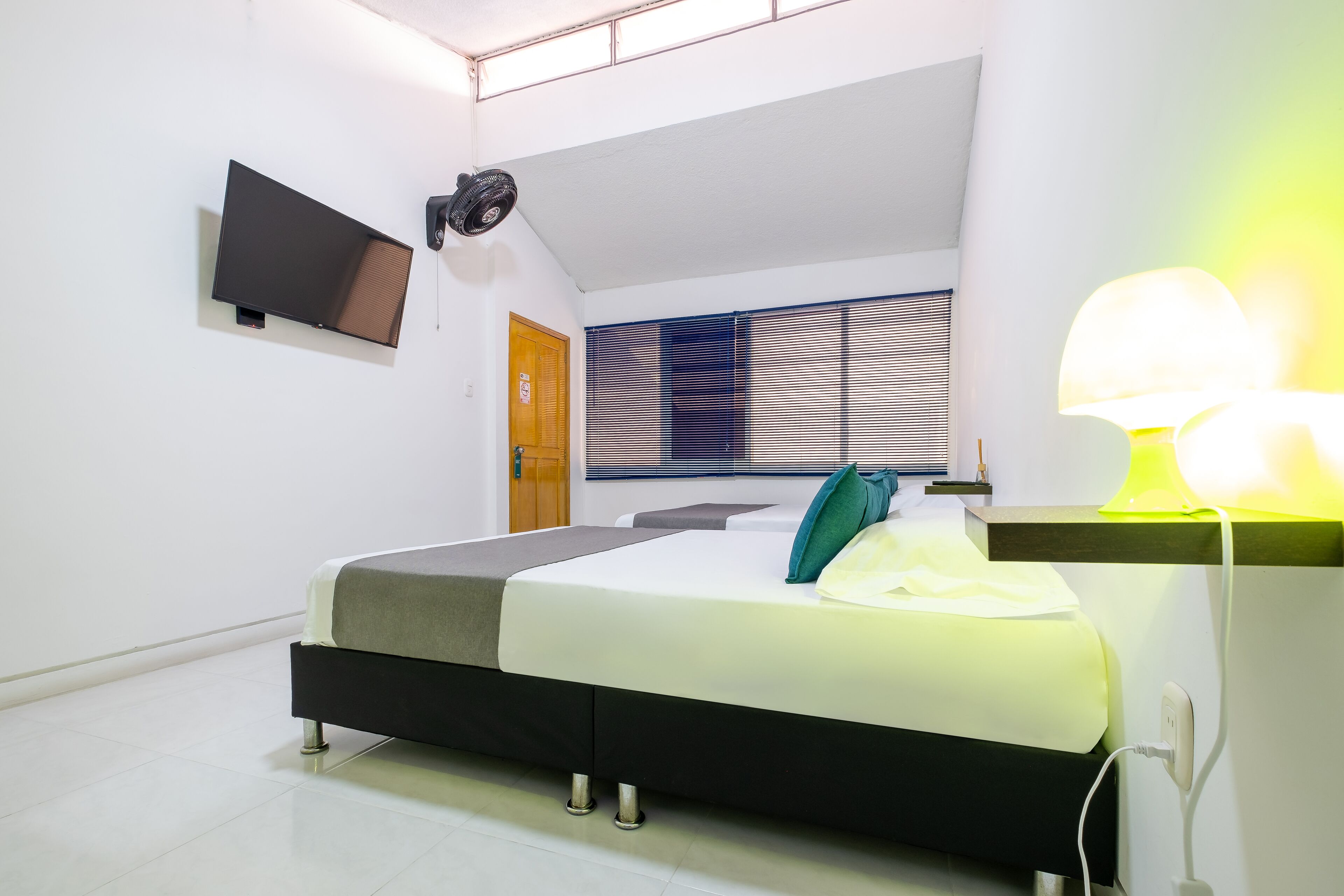 Quadruple Room | Hypo-allergenic bedding, free WiFi, bed sheets