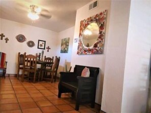 Interior - Charming Adobe Casita in Old Mesilla - near NMSU (Mesilla)