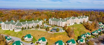 Two Bedroom, Luxury Condo, Pigeon Forge, Tennessee (2555624)