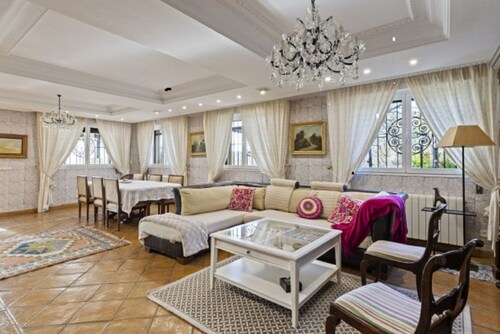 VILLA WITH GARDEN AND SWIMMING POOL, JUNCALVERA WINE ROUTES LAGUARDIA LOGROÑO