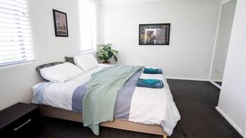 4 bedrooms, WiFi