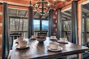Dining - Fall and Winter Deals! • Mountain Views • HotTub • Foosball (Pigeon Forge)