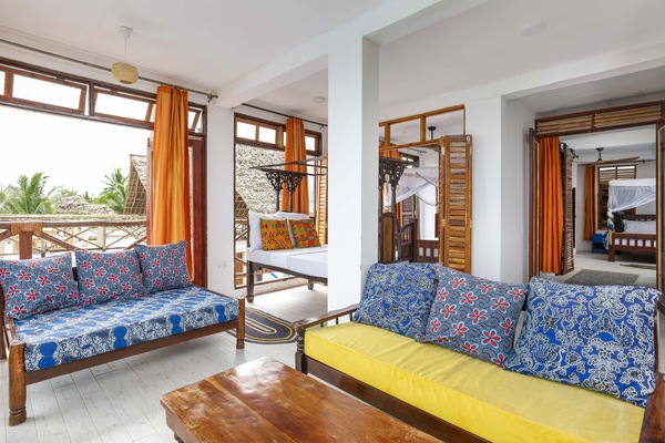 Oceanview Penthouse Suite Lounge Area