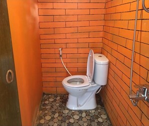 Ducha y cabezal de ducha tipo lluvia
