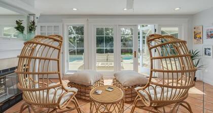 Surfs Up - retreat at the beach with heated pool