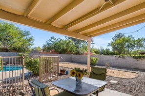 Nhà, 3 phòng ngủ | Ban công