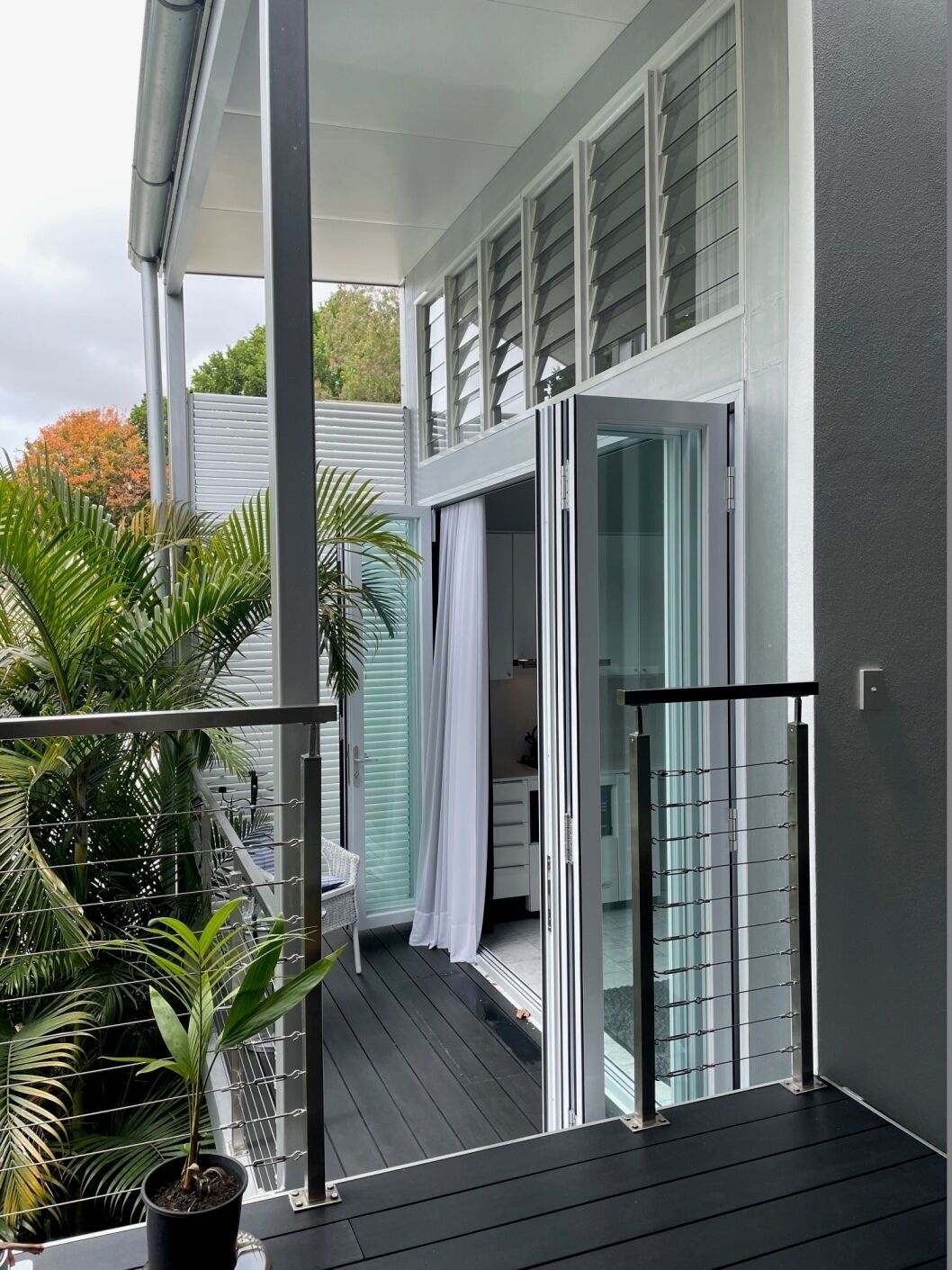 'The Cabana' /Loft, Brand New, Garden Setting, Private, Peaceful, Erskineville