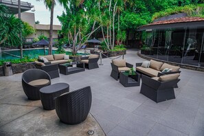Outdoor pool - Kimaya Slipi Jakarta By Harris (Jakarta)