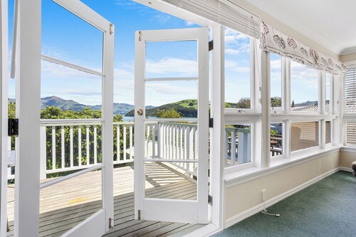 Le Solterre - Akaroa Holiday Home