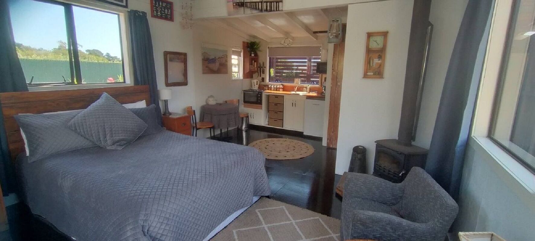 1 soverom, strykejern/-brett og sengetøy