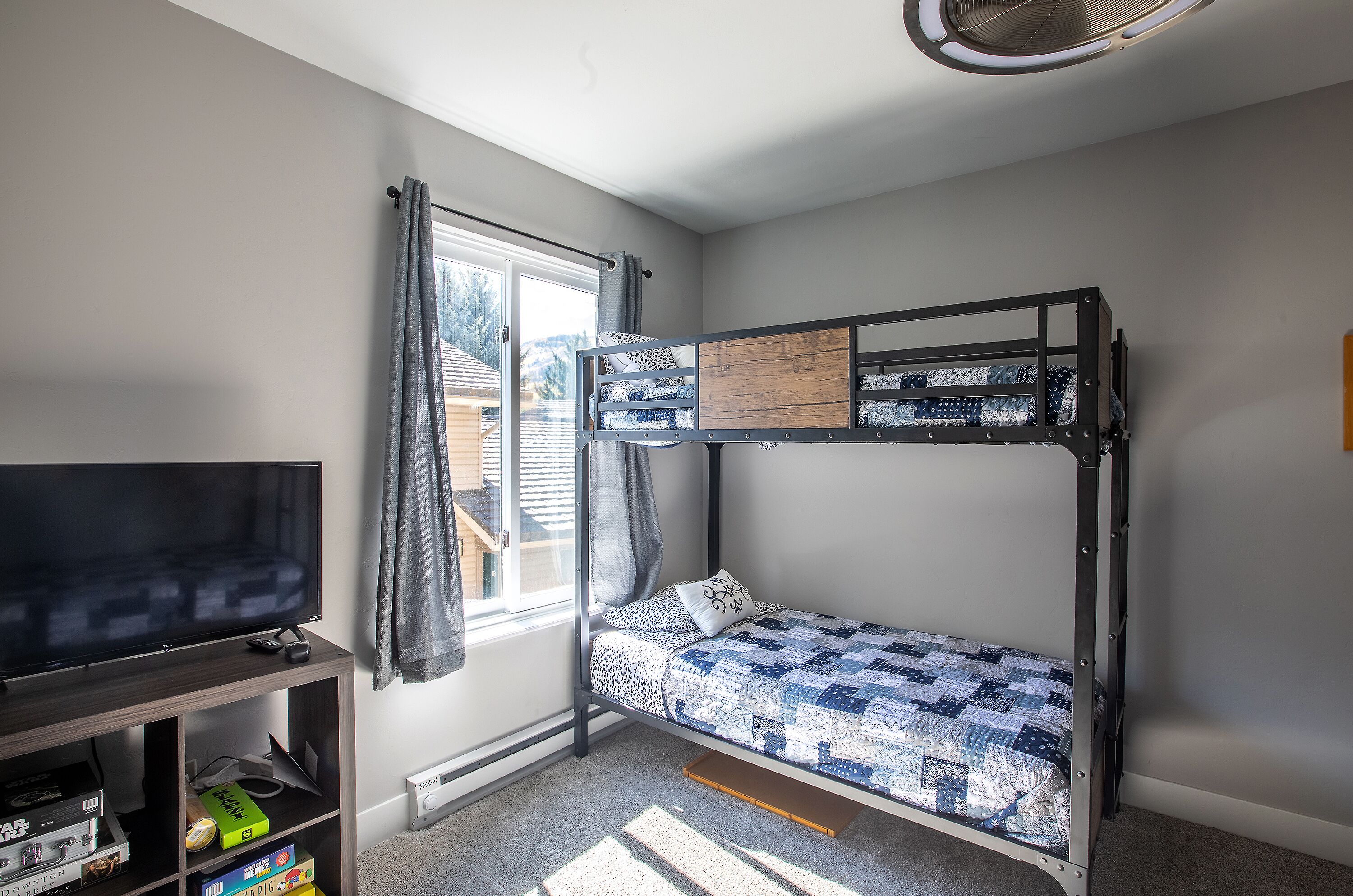 3 Schlafzimmer, Schreibtisch, Reisekinderbett, kostenloses WLAN