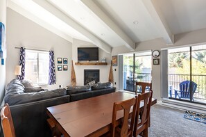 Smart TV, fireplace - Remodeled 3BR Avon Condo, Pool, Hot Tub, & Walking Distance to Gondola & Shops (Avon)