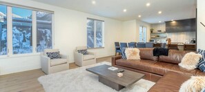 Condo, 3 Bedrooms | Living room
