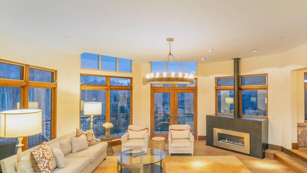 House, 5 Bedrooms | Living room - Slopeside Villa by Exceptional Stays (Telluride)