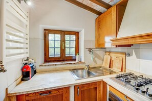Fridge, oven, dining tables