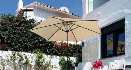'Wonderful House by the sea' with Sea & Mountain View, Pool and Wi-Fi