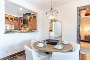 Appartement, 2 slaapkamers | Dineren