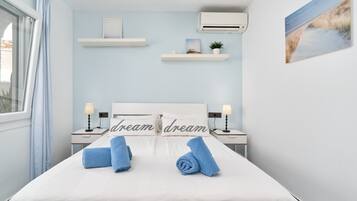 3 slaapkamers, een strijkplank/strijkijzer, gratis wifi, beddengoed