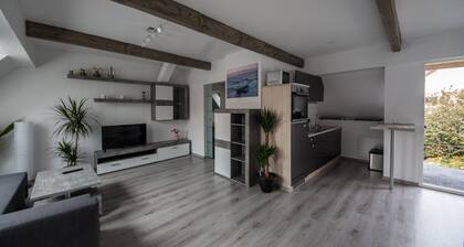 Apartment fĂŒr max. 3 Personen, 5 Min zur Autobahn