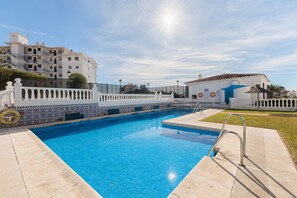 Pool - Cosy apartment in Verano Azul (Nerja)