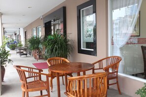 Exterior - Super OYO 985 Hotel Nur (Miri)