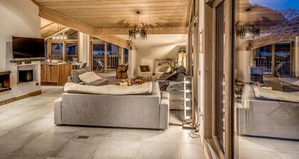 Duplex 7-room, 14 pers, sauna, jacuzzi, 244m² in Champagny-en-Vanoise