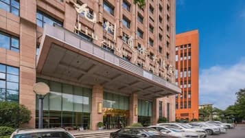 Estacionamento sem manobrista (sujeito a cobrança)