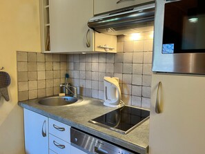 Fridge, microwave, dishwasher, toaster