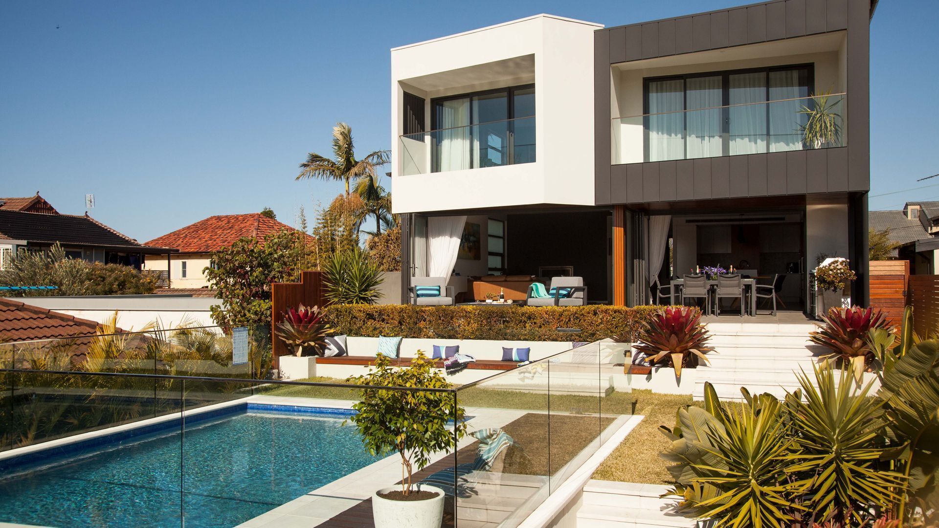 The Quirk - Beautiful Family Home with Expansive Ocean Views