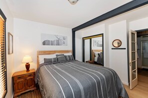 4 bedrooms, WiFi, bed sheets