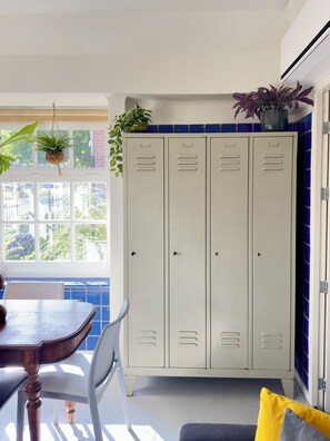 Dining - Aparment in former bathhouse. Two bedroom ensuite (Amsterdam)