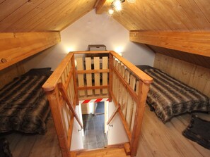 2 bedrooms
