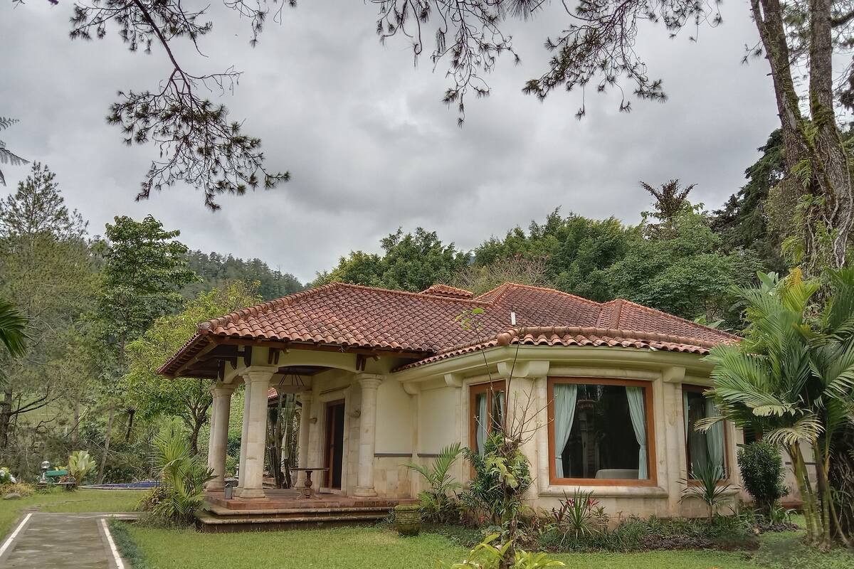 Villa (Bougenvile) | Terraza o patio