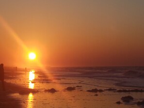 Beach nearby - 1 Galway Gal-2nd Row / Canal Home - Bring your boat! (Holden Beach)