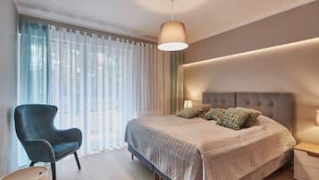 Fer et planche à repasser, Wi-Fi gratuit, décoration personnalisée