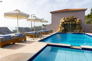 Exterior - Avaton Suites & Villa Philian Collection (Skiathos)
