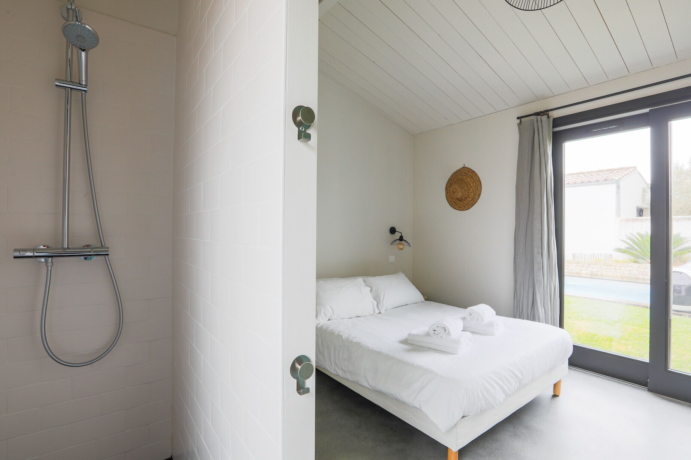 4 chambres, fer et planche à repasser, Wi-Fi gratuit