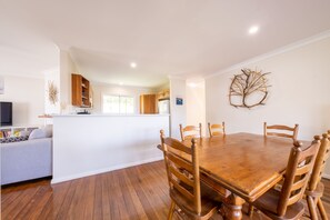 Dining - Ruby's Place is a unique beach house with all the creature comforts of home (Black Head)