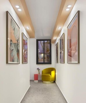 Interior - De Cardo (Jerusalem)