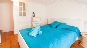 2 habitaciones, tabla de planchar con plancha y wifi gratis 